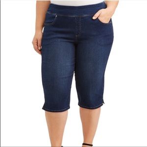 Terra Sky Denim Capri Tummy Control 24 